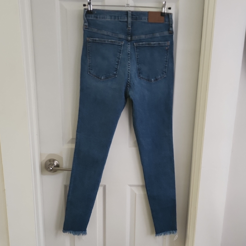 EUC Madewell High Rise Button-Fly Blue Jeans - Picture 2 of 5